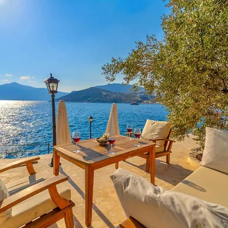 Seafront 8070 Villa *